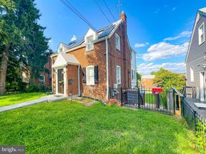 1106 45TH Place SE, Washington DC 20019