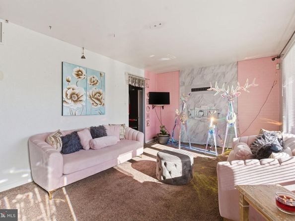 2752 Windsor Drive, Bensalem PA 19020