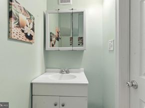 1421 11TH, Crum Lynne PA 19022