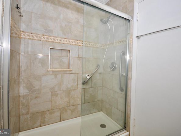 2216 Emerson Street, Philadelphia PA 19152