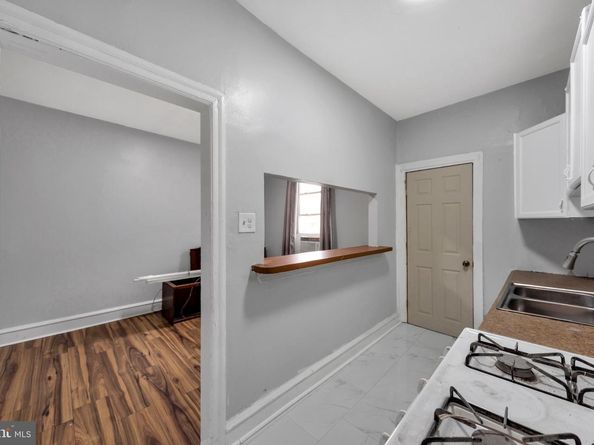 29 College Avenue, Upper Darby PA 19082