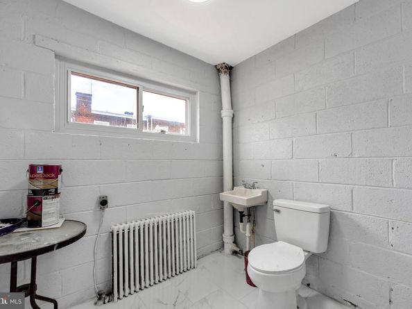 29 College Avenue, Upper Darby PA 19082