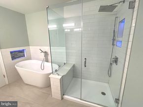 47616 Watkins Island Square, Sterling VA 20165