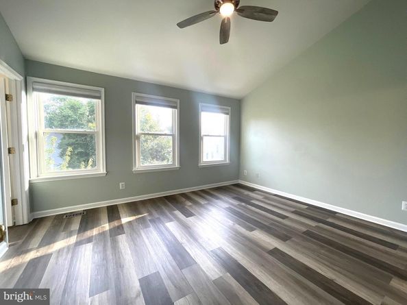 47616 Watkins Island Square, Sterling VA 20165