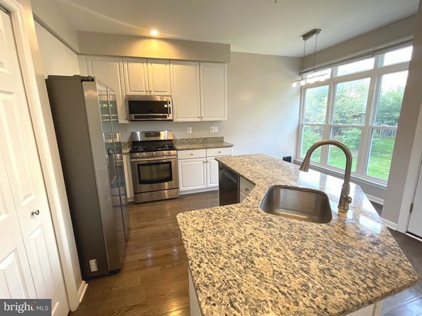 47616 Watkins Island Square, Sterling VA 20165