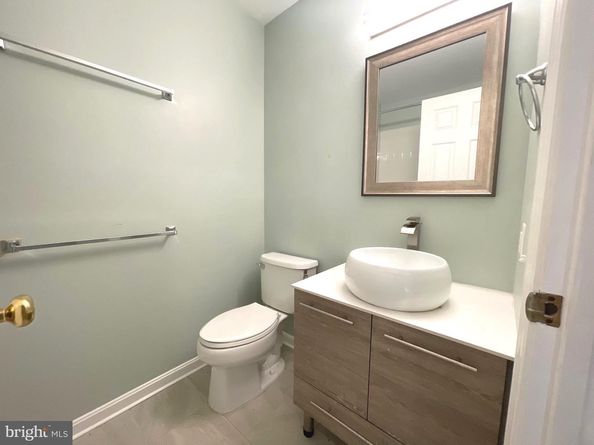 47616 Watkins Island Square, Sterling VA 20165