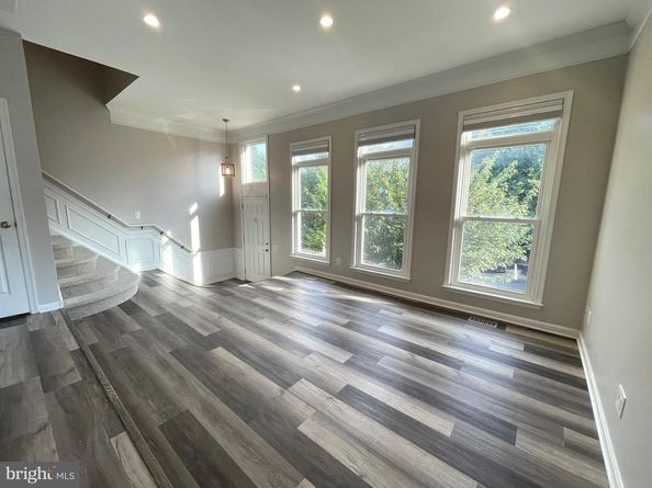 47616 Watkins Island Square, Sterling VA 20165