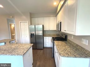 47616 Watkins Island Square, Sterling VA 20165