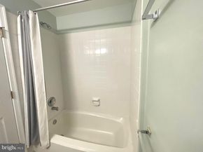 47616 Watkins Island Square, Sterling VA 20165