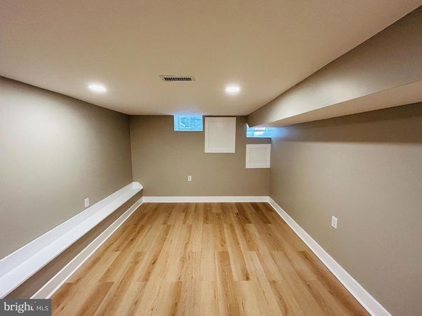 1155 S Cleveland Street, Philadelphia PA 19146