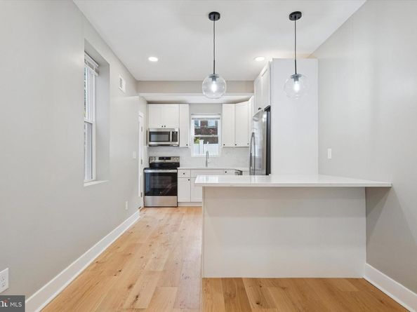 1155 S Cleveland Street, Philadelphia PA 19146