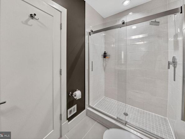 2724 12TH Street NE 9, Washington DC 20018