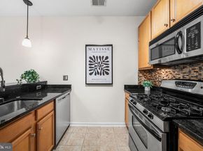 2665 Prosperity Avenue 231, Fairfax VA 22031