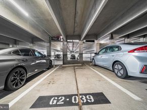 2665 Prosperity Avenue 231, Fairfax VA 22031