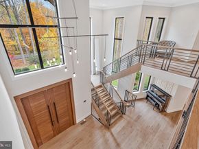 1700 Brookside Lane, Vienna VA 22182