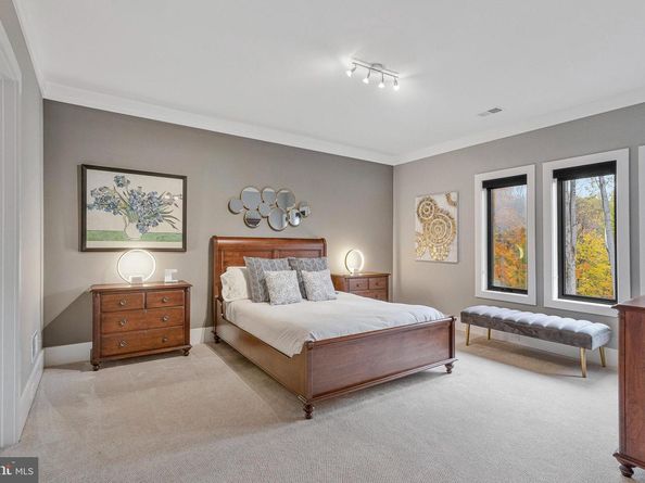 1700 Brookside Lane, Vienna VA 22182