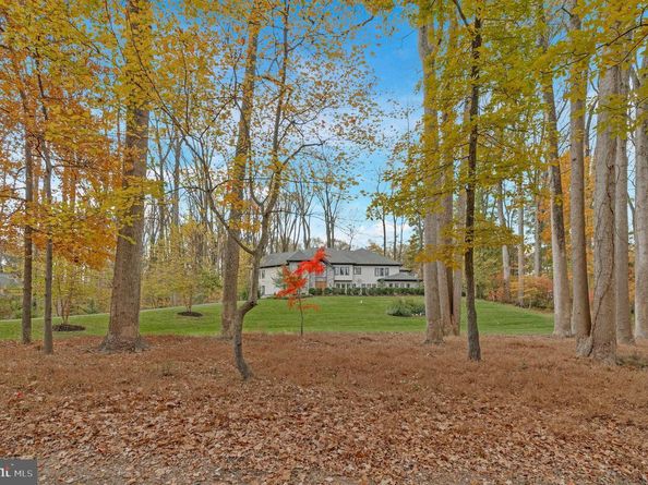 1700 Brookside Lane, Vienna VA 22182