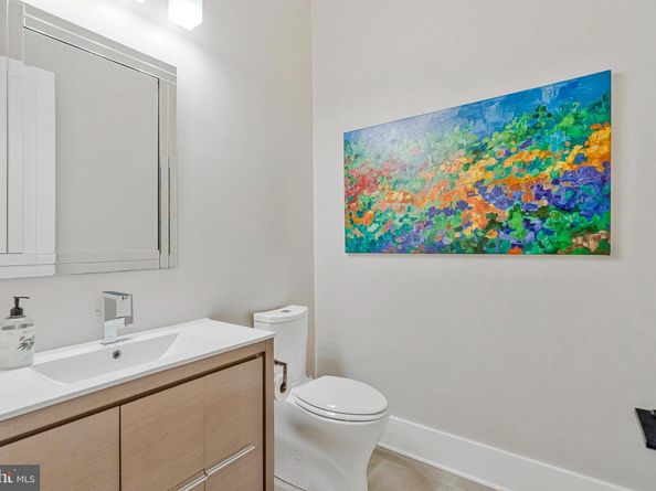 1700 Brookside Lane, Vienna VA 22182