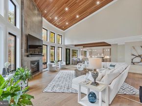 1700 Brookside Lane, Vienna VA 22182