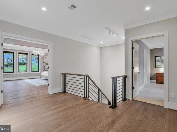 1700 Brookside Lane, Vienna VA 22182