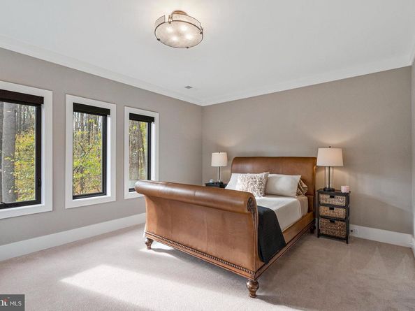 1700 Brookside Lane, Vienna VA 22182