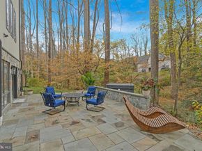 1700 Brookside Lane, Vienna VA 22182