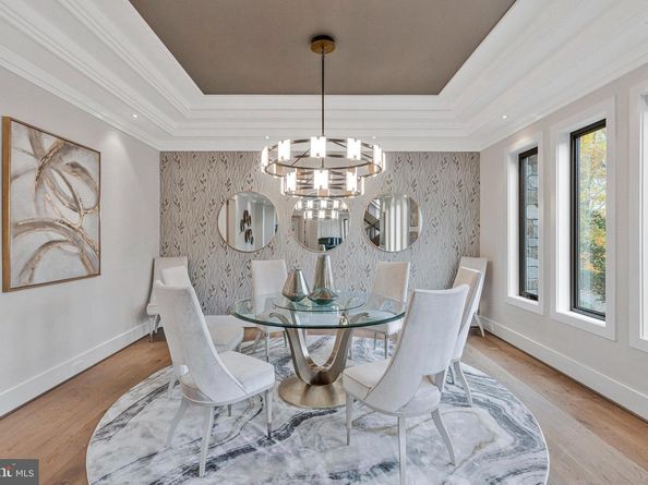 1700 Brookside Lane, Vienna VA 22182