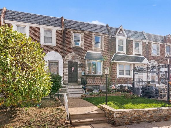 6607 Gillespie Street, Philadelphia PA 19135