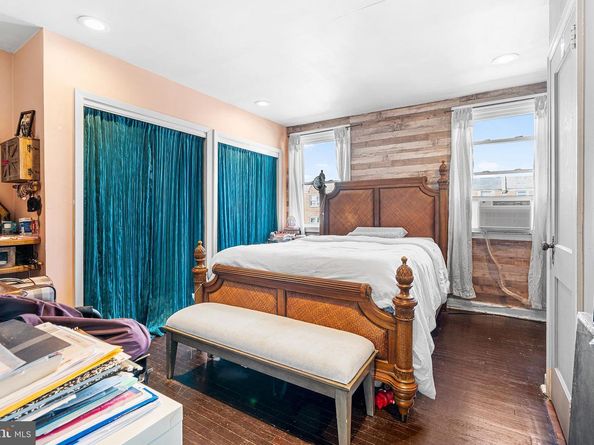 6607 Gillespie Street, Philadelphia PA 19135