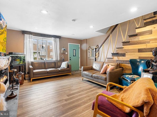 6607 Gillespie Street, Philadelphia PA 19135