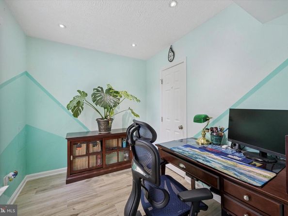 441 Tomlinson Road F6, Philadelphia PA 19116