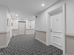 101 Cheswold Lane 2F, Haverford PA 19041