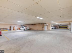 101 Cheswold Lane 2F, Haverford PA 19041