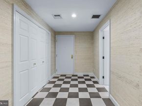 101 Cheswold Lane 2F, Haverford PA 19041