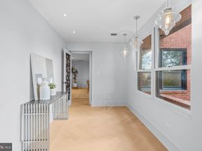 101 Cheswold Lane 2F, Haverford PA 19041