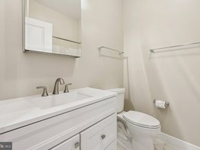 1352 Longfellow Street NW 302, Washington DC 20011