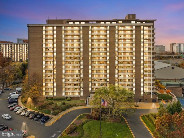 1800 Old Meadow Road 1412, Mclean VA 22102