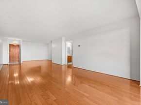 1800 Old Meadow Road 1412, Mclean VA 22102