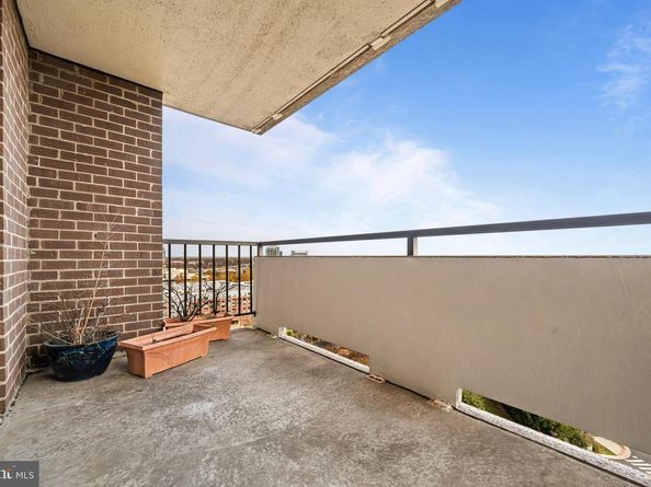 1800 Old Meadow Road 1412, Mclean VA 22102