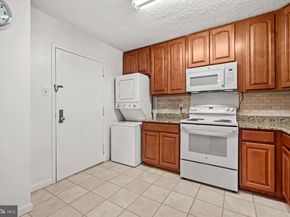 1800 Old Meadow Road 1412, Mclean VA 22102