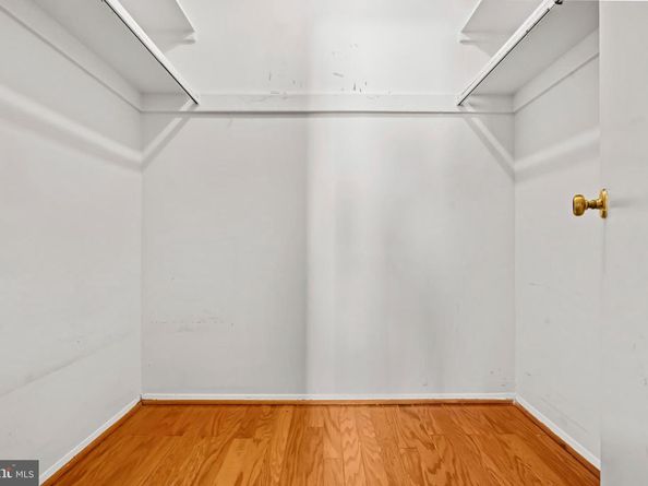 1800 Old Meadow Road 1412, Mclean VA 22102