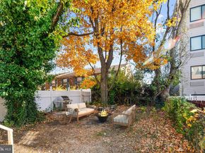 449 Delmar Street, Philadelphia PA 19128