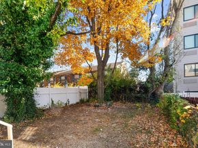 449 Delmar Street, Philadelphia PA 19128