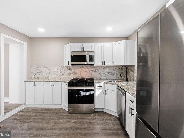 449 Delmar Street, Philadelphia PA 19128