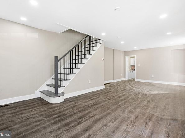 449 Delmar Street, Philadelphia PA 19128