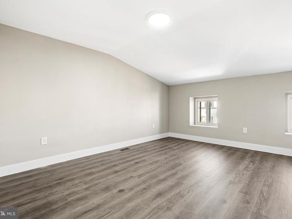 449 Delmar Street, Philadelphia PA 19128