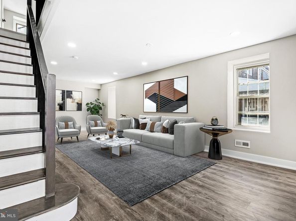 449 Delmar Street, Philadelphia PA 19128