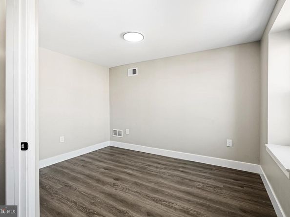 449 Delmar Street, Philadelphia PA 19128