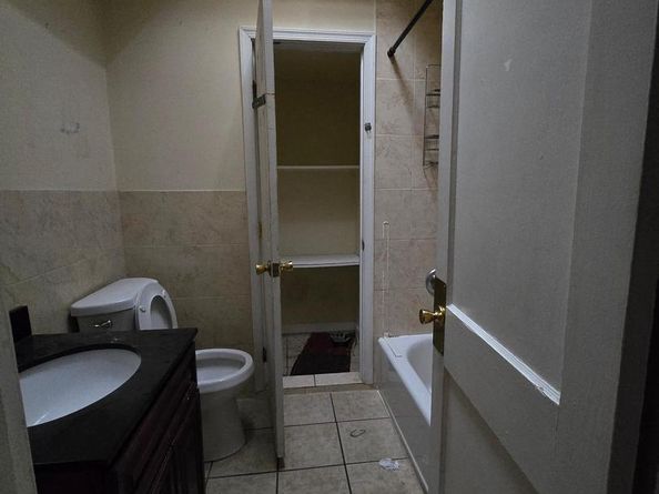 6066 E Roosevelt Boulevard, Philadelphia PA 19149