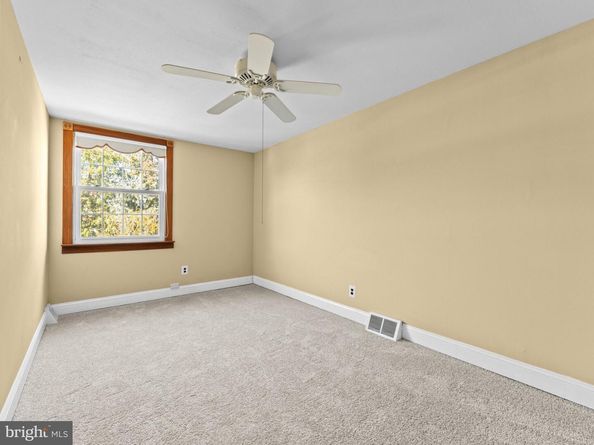 12536 Nanton Drive, Philadelphia PA 19154